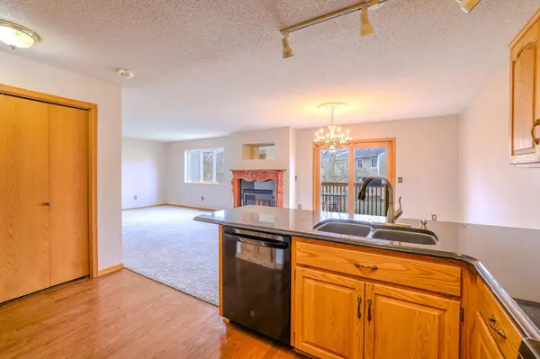 563 Milwaukee RD, Shakopee, MN 55379