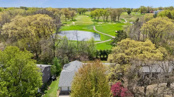 8817 Westmoreland LN, Saint Louis Park, MN 55426