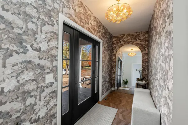 6221 W 37th ST, Saint Louis Park, MN 55416