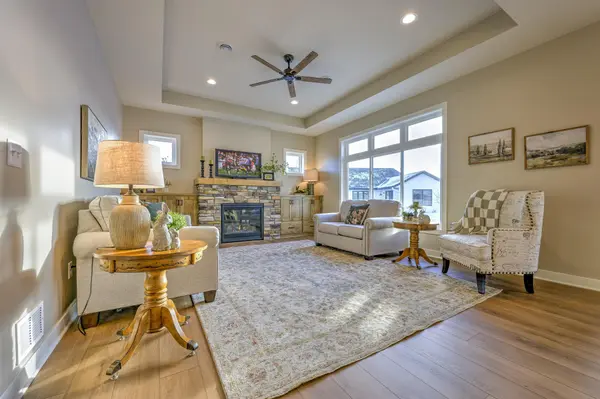 1308 Sherwood Street SE, Hutchinson, MN 55350