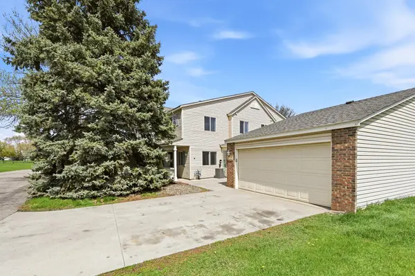 15964 Granada AVE, Apple Valley, MN 55124