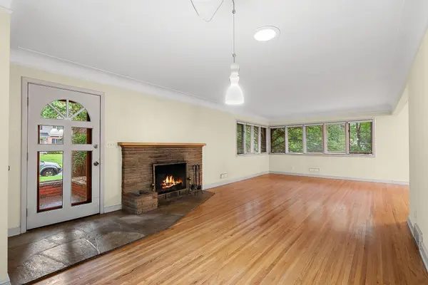 5241 Edenmoor ST, Edina, MN 55436