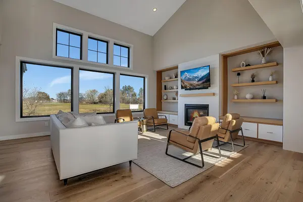 2713 Lehman CT, Sartell, MN 56377