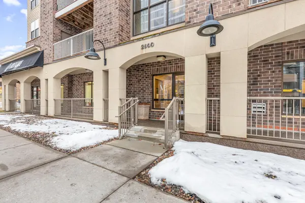 2900 University AVE SE #211, Minneapolis, MN 55414
