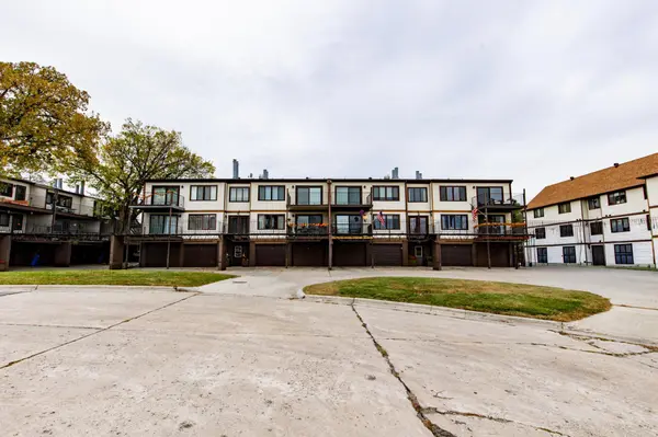 730 Elm ST N #B1, Fargo, ND 58102