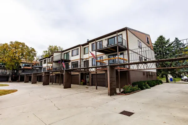 730 Elm ST N #B1, Fargo, ND 58102