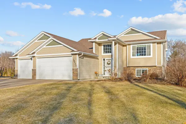 16921 Vickers ST NE, Andover, MN 55304
