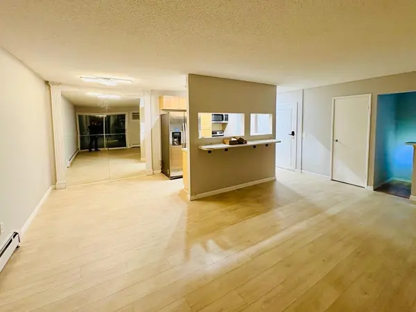 12816 Nicollet AVE #302, Burnsville, MN 55337