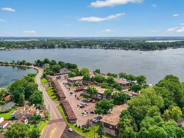 4387 Wilshire BLVD #111, Mound, MN 55364