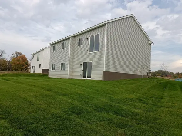 1106 2nd St DR NW, Delano, MN 55328