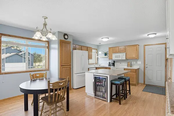 1108 Mockingbird LOOP, Sartell, MN 56377
