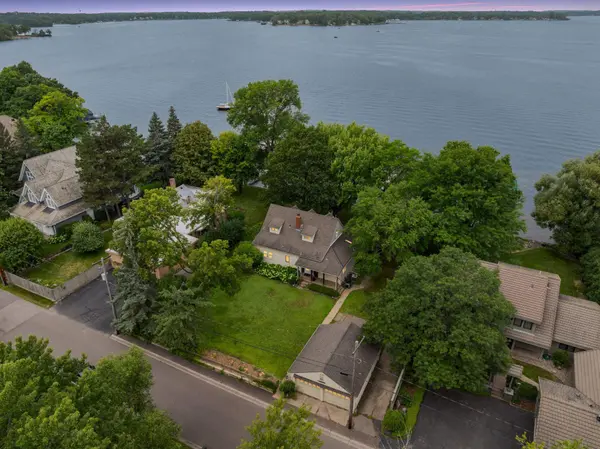 5080 Meadville ST, Greenwood, MN 55331