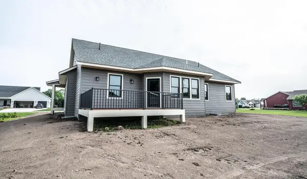 29194 Cynthia PATH, Randolph, MN 55065