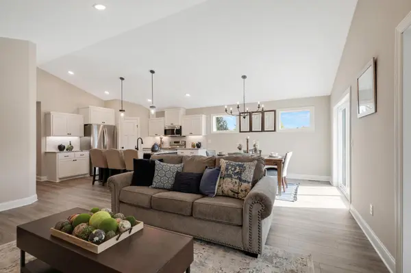 17785 Hoover ST NW, Elk River, MN 55330