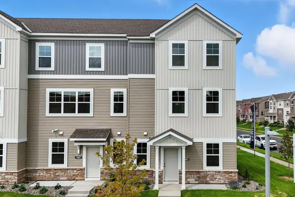 23136 Willow DR, Rogers, MN 55374