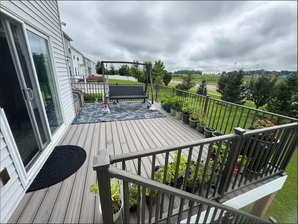 7796 184th ST W, Lakeville, MN 55044