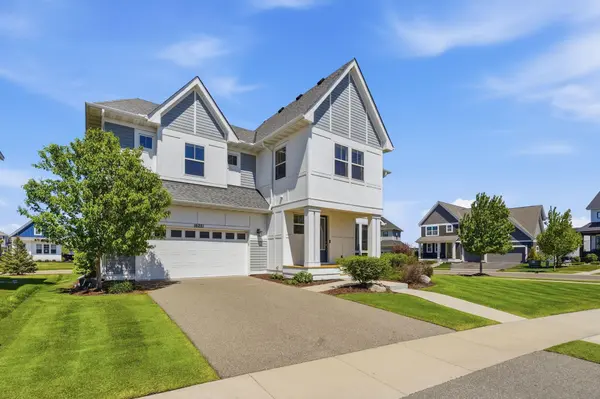 16221 Duskwood TRL, Lakeville, MN 55044