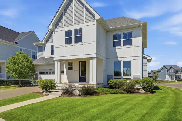 16221 Duskwood TRL, Lakeville, MN 55044