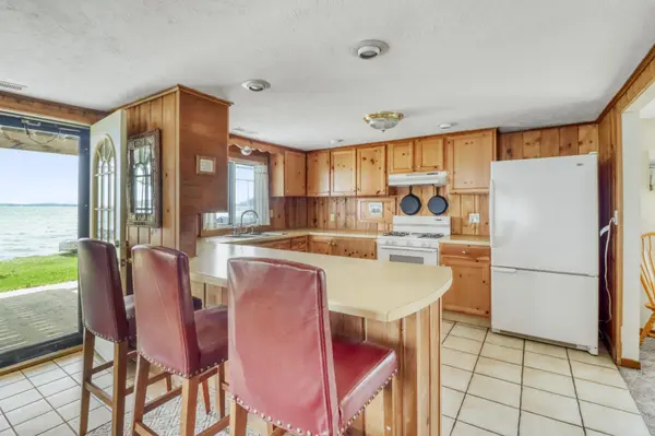 51036 County Highway 9, Pelican Rapids, MN 56572