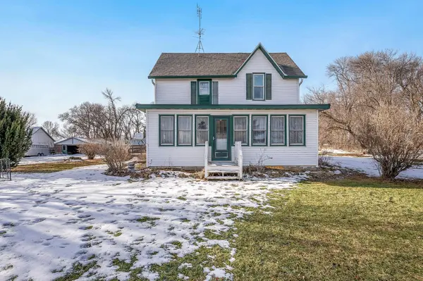 87225 600th AVE, Alpha, MN 56111