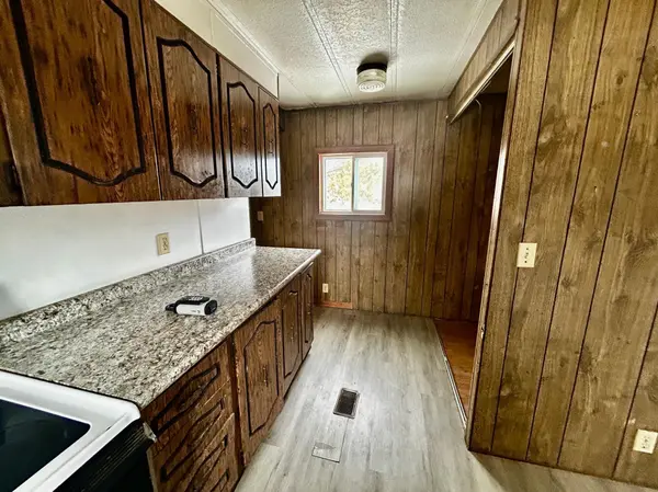 128 Park CIR, Ottertail, MN 56571
