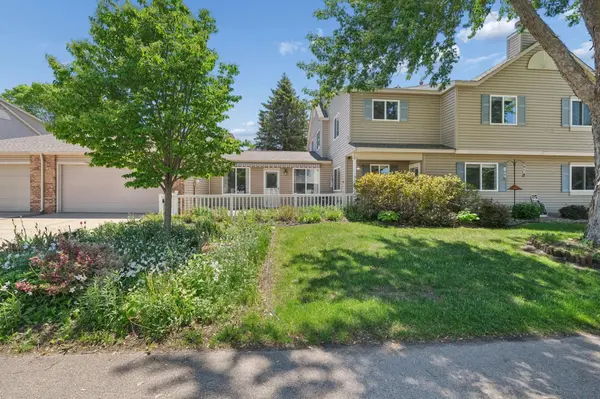 15834 Griffon PATH, Apple Valley, MN 55124