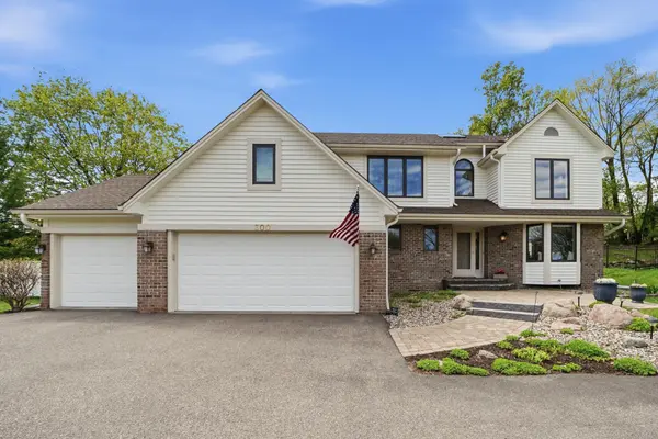 300 Trappers PASS, Chanhassen, MN 55317