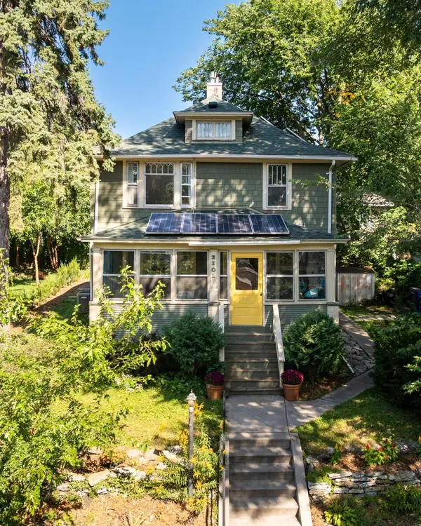 2101 Scudder ST, Saint Paul, MN 55108