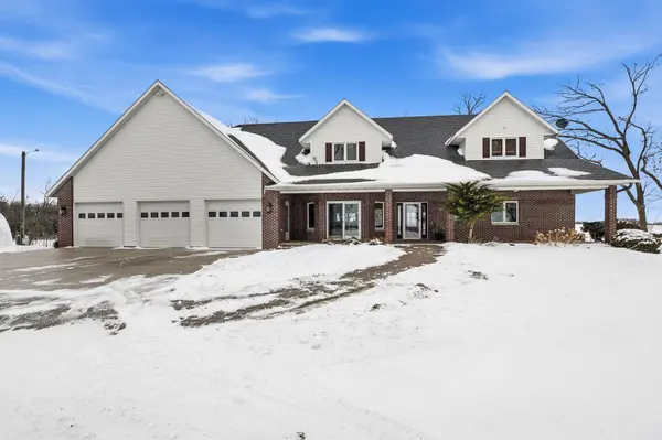 3825 County Road 40 NE, New London, MN 56273