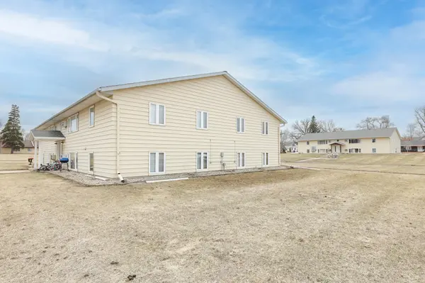 315 E Main ST, Cyrus, MN 56323