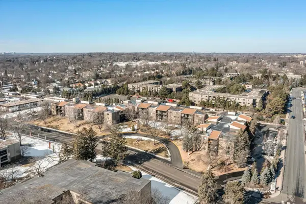 4120 Parklawn AVE #120, Edina, MN 55435