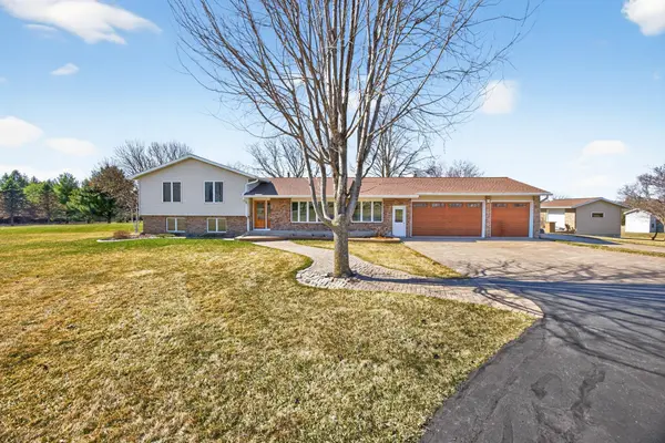 1477 Laurel CT SE, Rochester, MN 55904