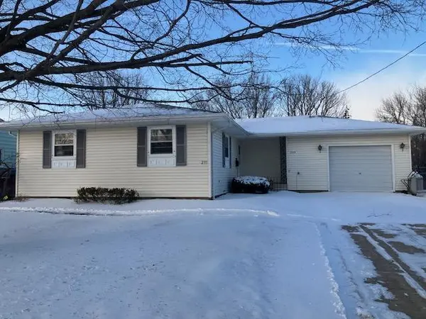 235 9th AVE SE, Waseca, MN 56093