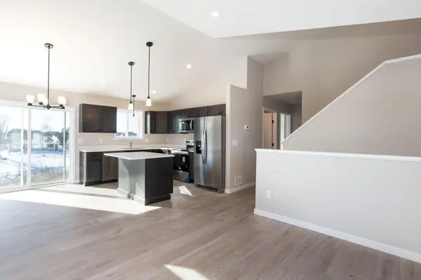 1220 Corey CT, Osceola, WI 54020