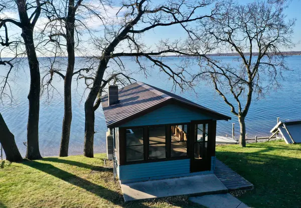14160 Indian Beach RD, Spicer, MN 56288