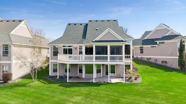 9954 Wellington LN, Woodbury, MN 55125