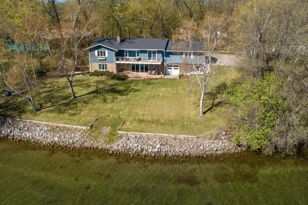 2303 S Le Homme Dieu DR NE, Alexandria, MN 56308