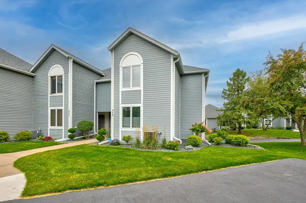 479 Mariner DR, Bayport, MN 55003