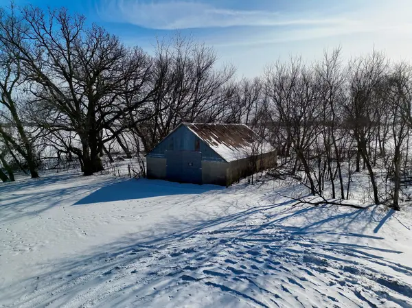 87387 245th ST, Albert Lea, MN 56007