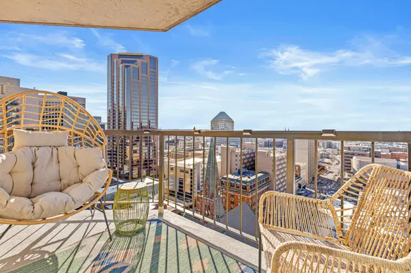 78 10th ST E #2004, Saint Paul, MN 55101