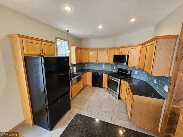 2065 Woodlynn AVE, Maplewood, MN 55109