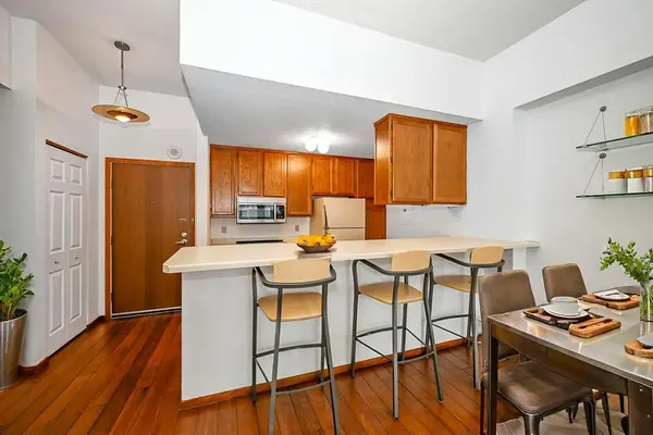 433 7th ST S #2305, Minneapolis, MN 55415