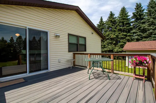 2046 Northwood LN, Fergus Falls, MN 56537