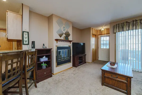 13154 Meadowood Curve NW #10NW, Coon Rapids, MN 55448