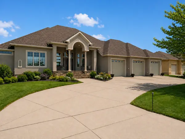 1827 7th ST E, West Fargo, ND 58078
