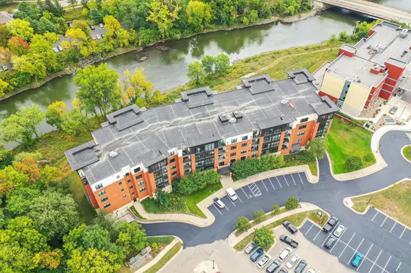 101 Saint Olaf AVE #413, Northfield, MN 55057