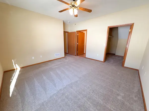 1220 Bergmann DR, Stillwater, MN 55082