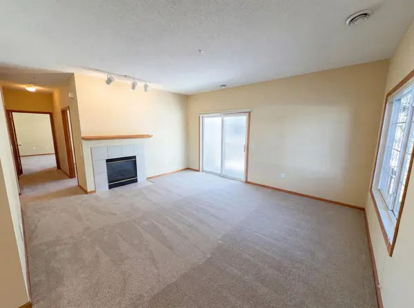 1220 Bergmann DR, Stillwater, MN 55082
