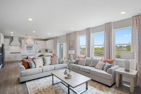 1874 Marsh View TER, Shakopee, MN 55379