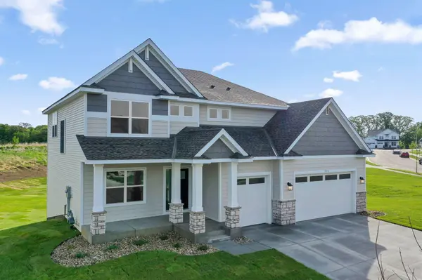 905 Milborne LN NW, Rochester, MN 55901